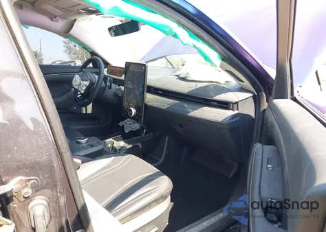 2022 Ford Mustang Mach-E Premium from USA, damaged, VIN 3FMTK3SS2NMA43732